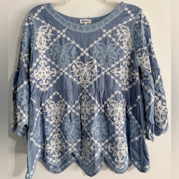Kindred Anthropologie Blue White Embroidered Peplum Top Boho Artsy Small - Picture 1 of 5